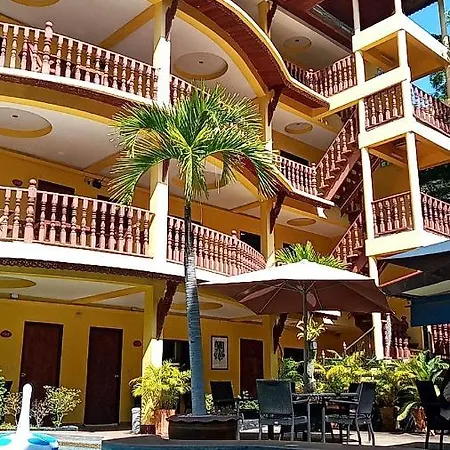Phratamnak Inn Guesthouse - 100 Mtr From The Beach